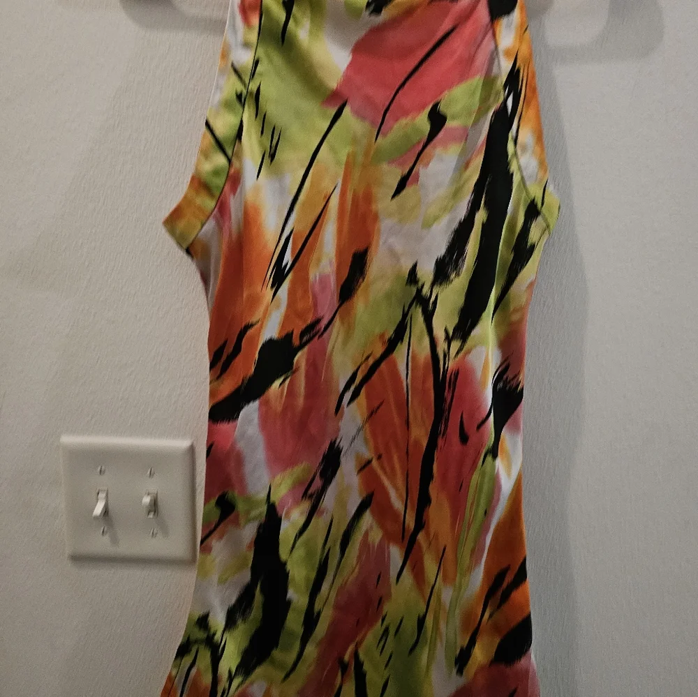 Small Blouse - Picture 3 of 3